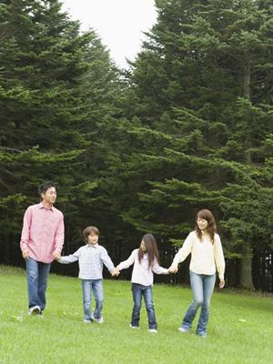 ウェディングドレスなどを扱う店について